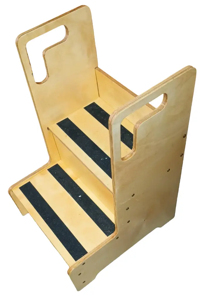 Step Stool with Handle, 28 x 16 x 19 in