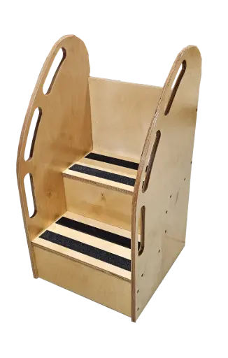 [HE15] Step Stool with Handle, 32 x 18 x 18 in